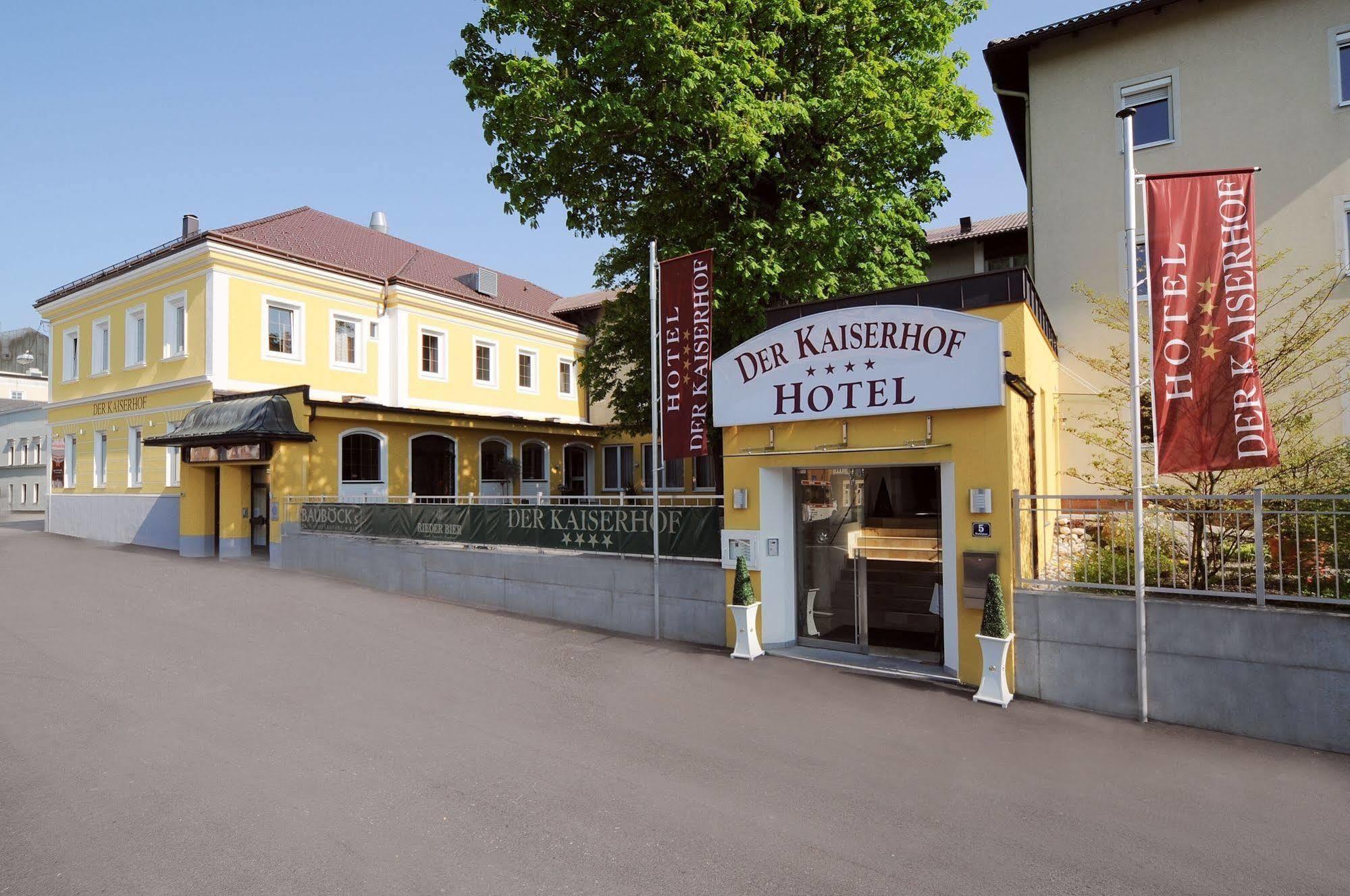 Der Kaiserhof Ried Ried im Innkreis Eksteriør bilde